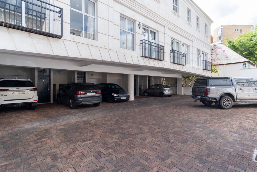 2 Bedroom Property for Sale in Wynberg Upper Western Cape